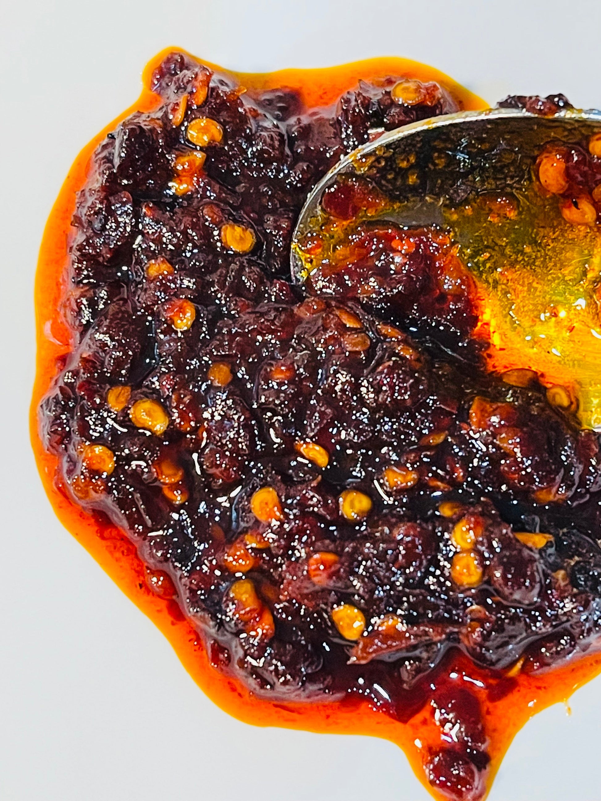 TTHOMS spicy hot sauce for all your meals and meats!